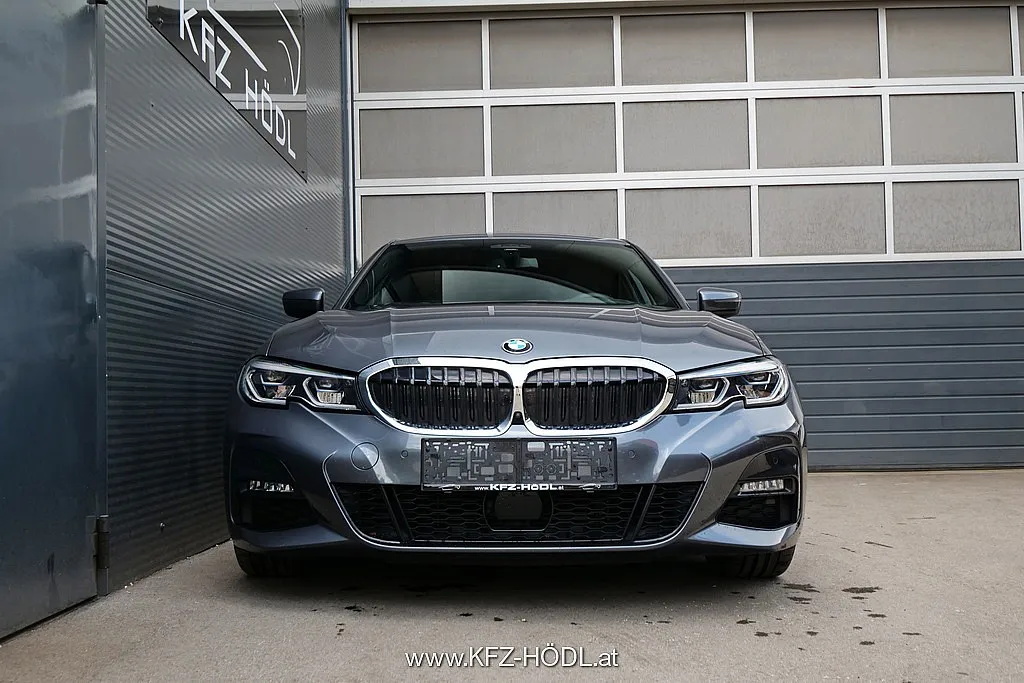 BMW 330d Aut.*M-Paket* Image 3