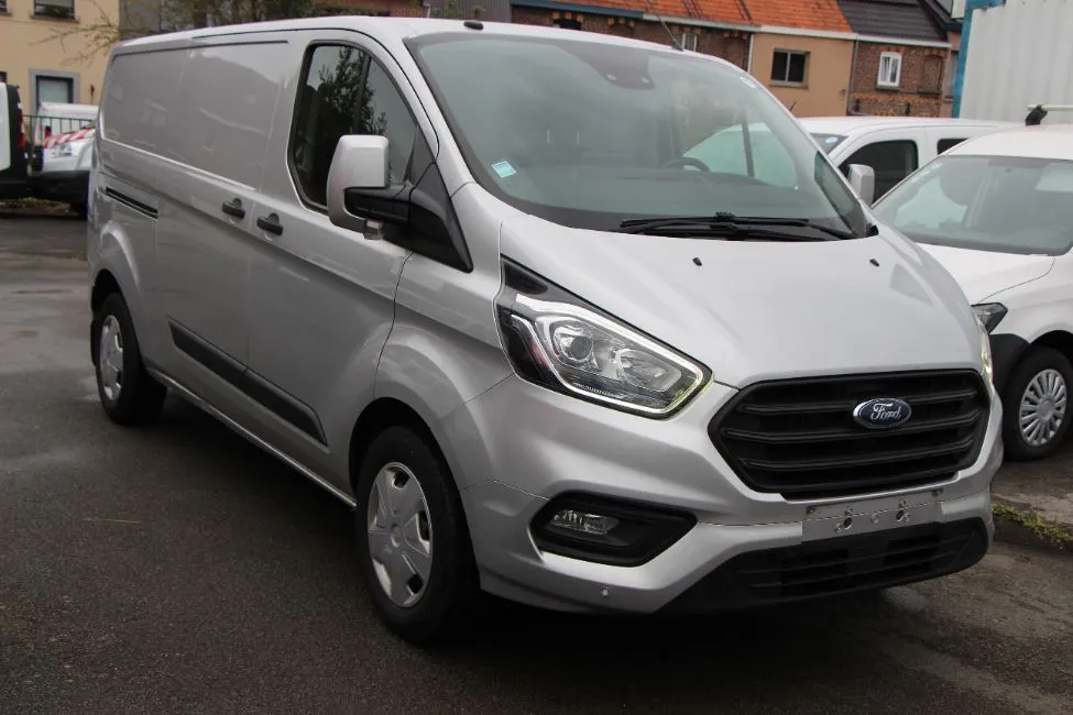 Ford Transit Custom 2.0 Cdti 131 Pk Airco Cruise Controle Parking Sensors  Image 3