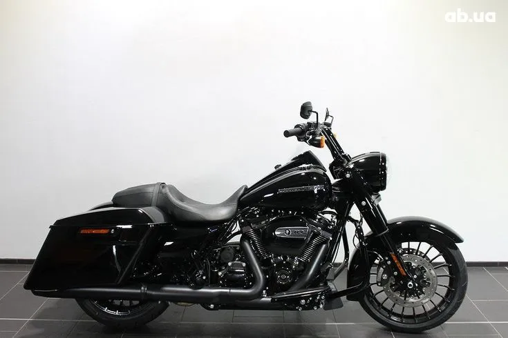 Harley-Davidson FLHRXS Image 1